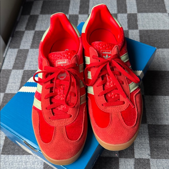 Adidas Gazelle Indoor Sneaker - Picture 4 of 7